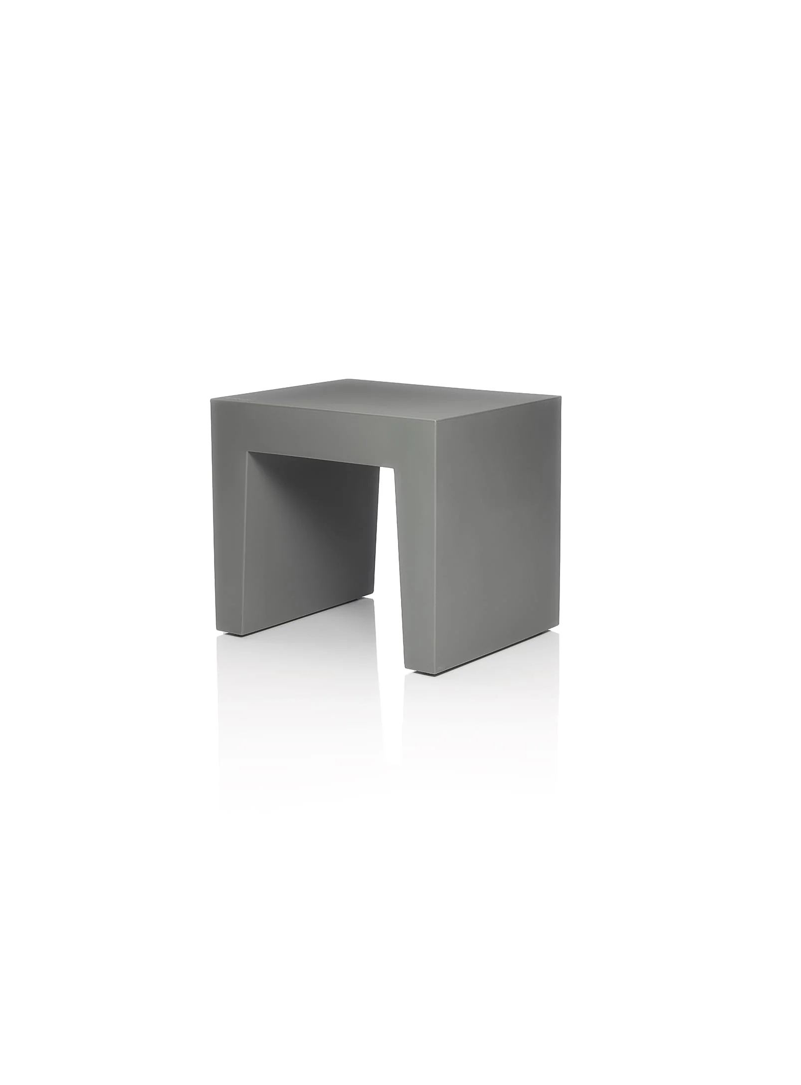 Concrete Seat - Image 10