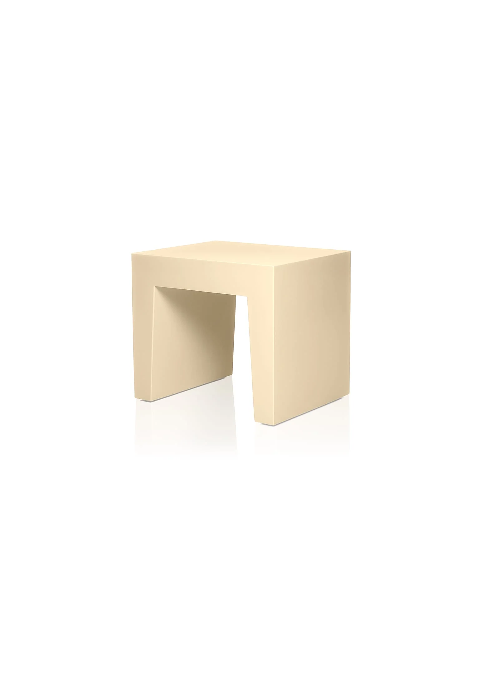 Concrete Seat - Image 13
