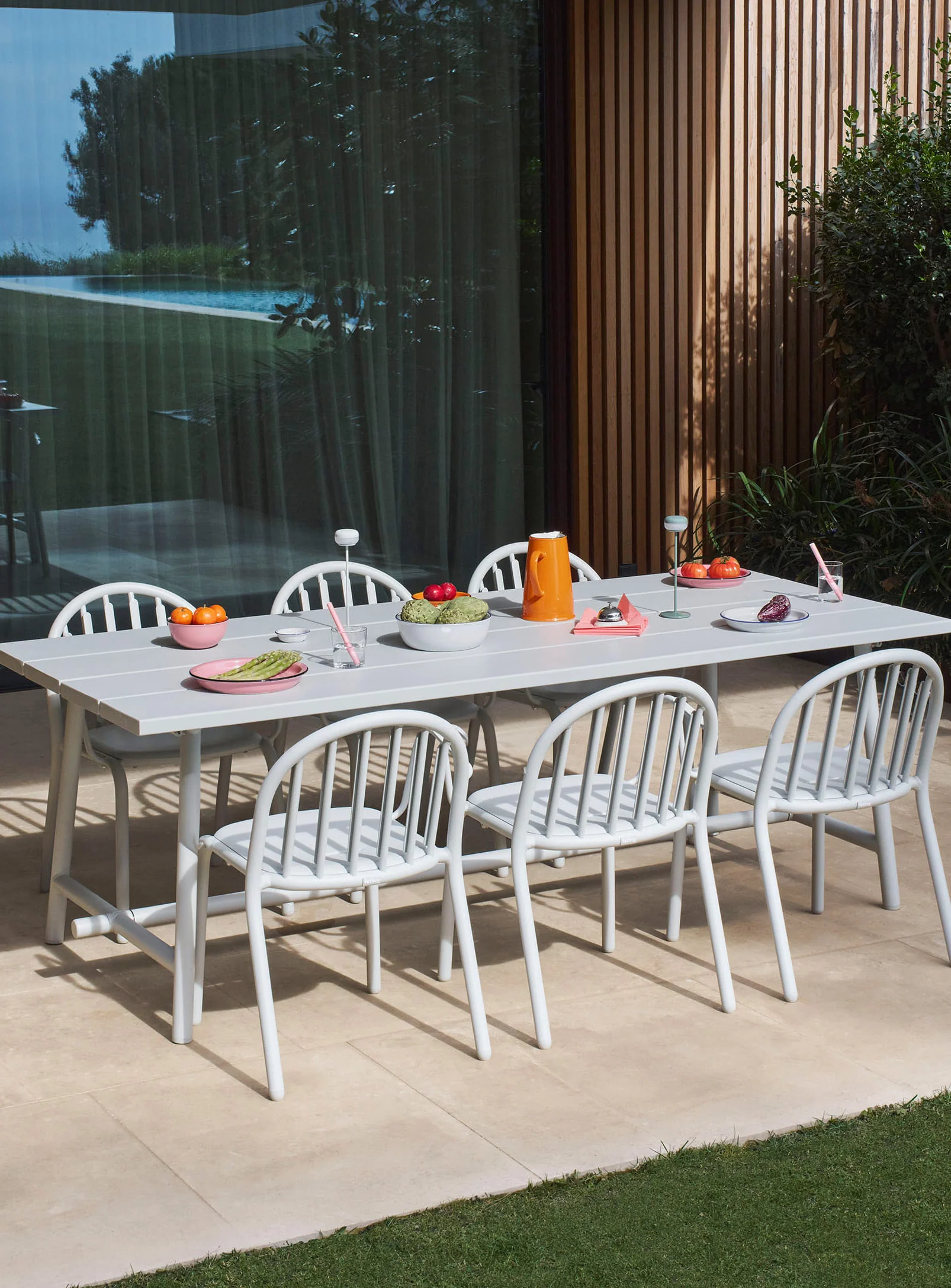 Fred's Dining Set<br> 1 Large Table + 8 Chairs - Image 3