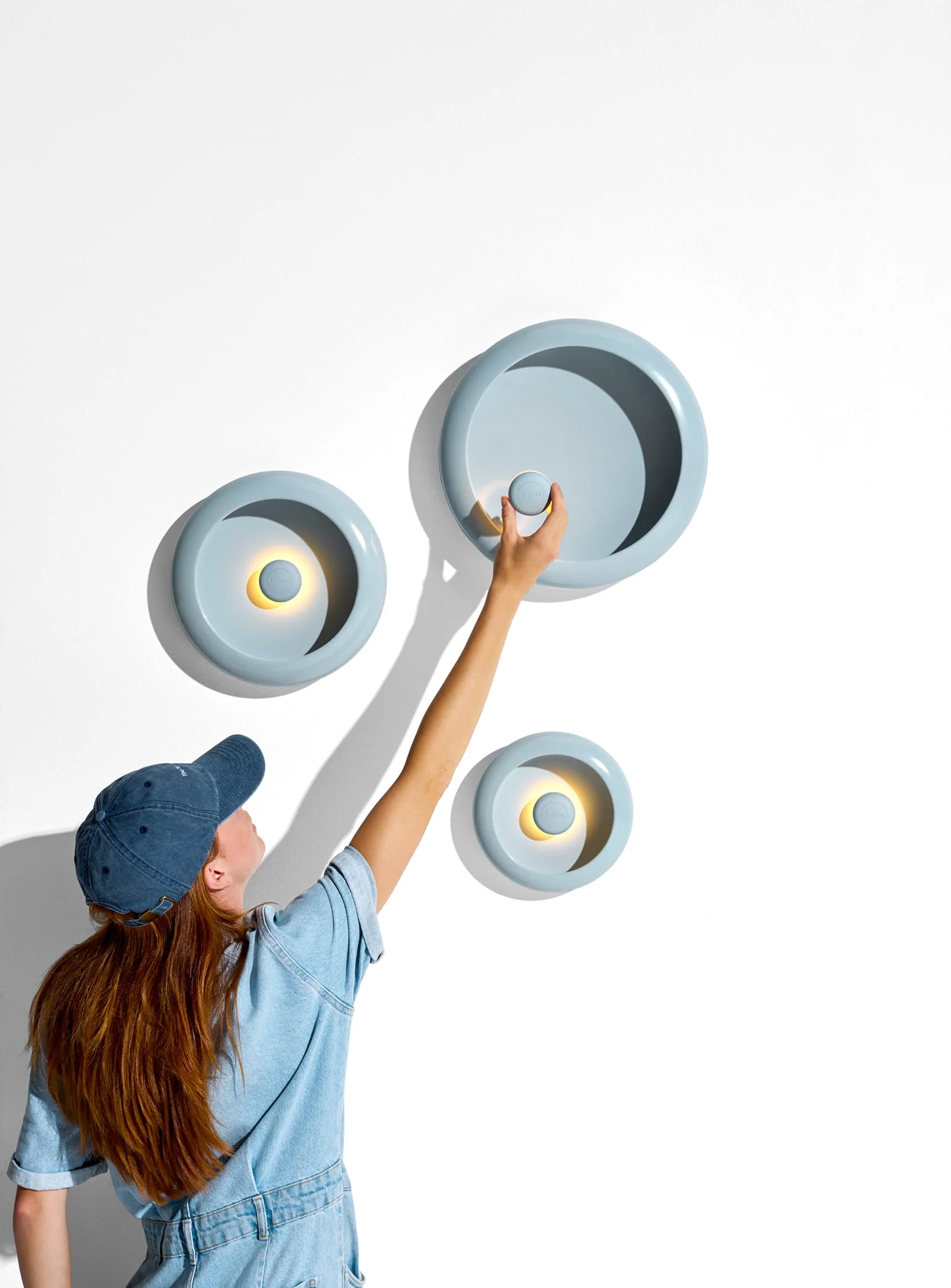 Oloha Table & Wall Lamp - Image 8
