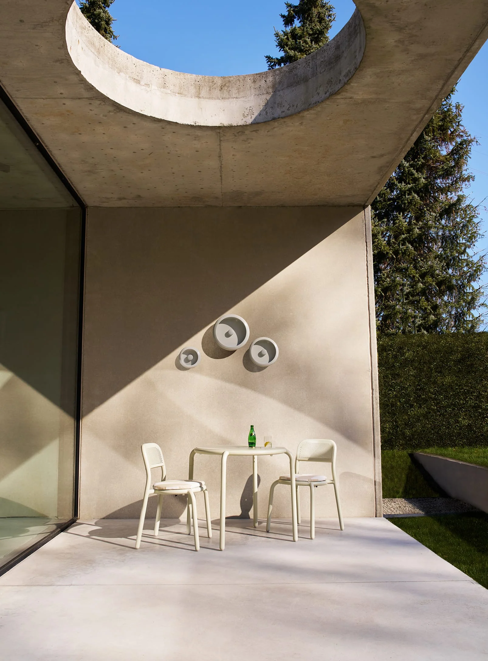 Oloha Table & Wall Lamp <br>Set of 3 - Image 3