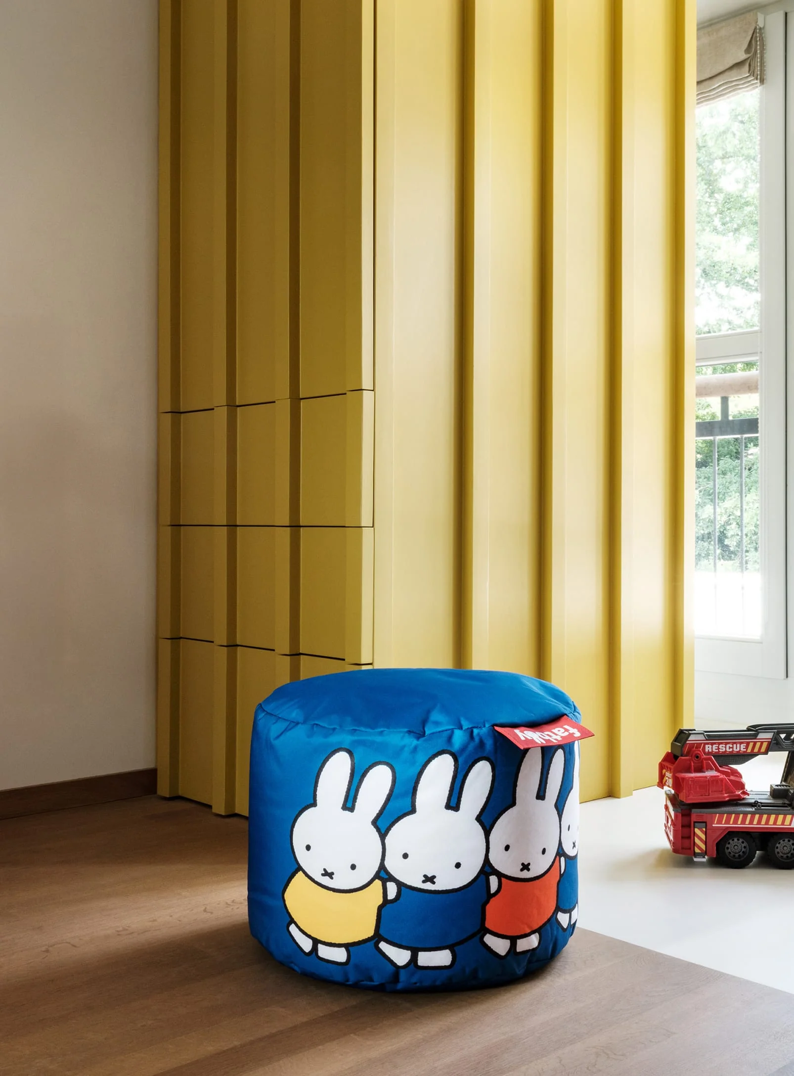 Point x Miffy<br> Pouf and footrest - Image 3