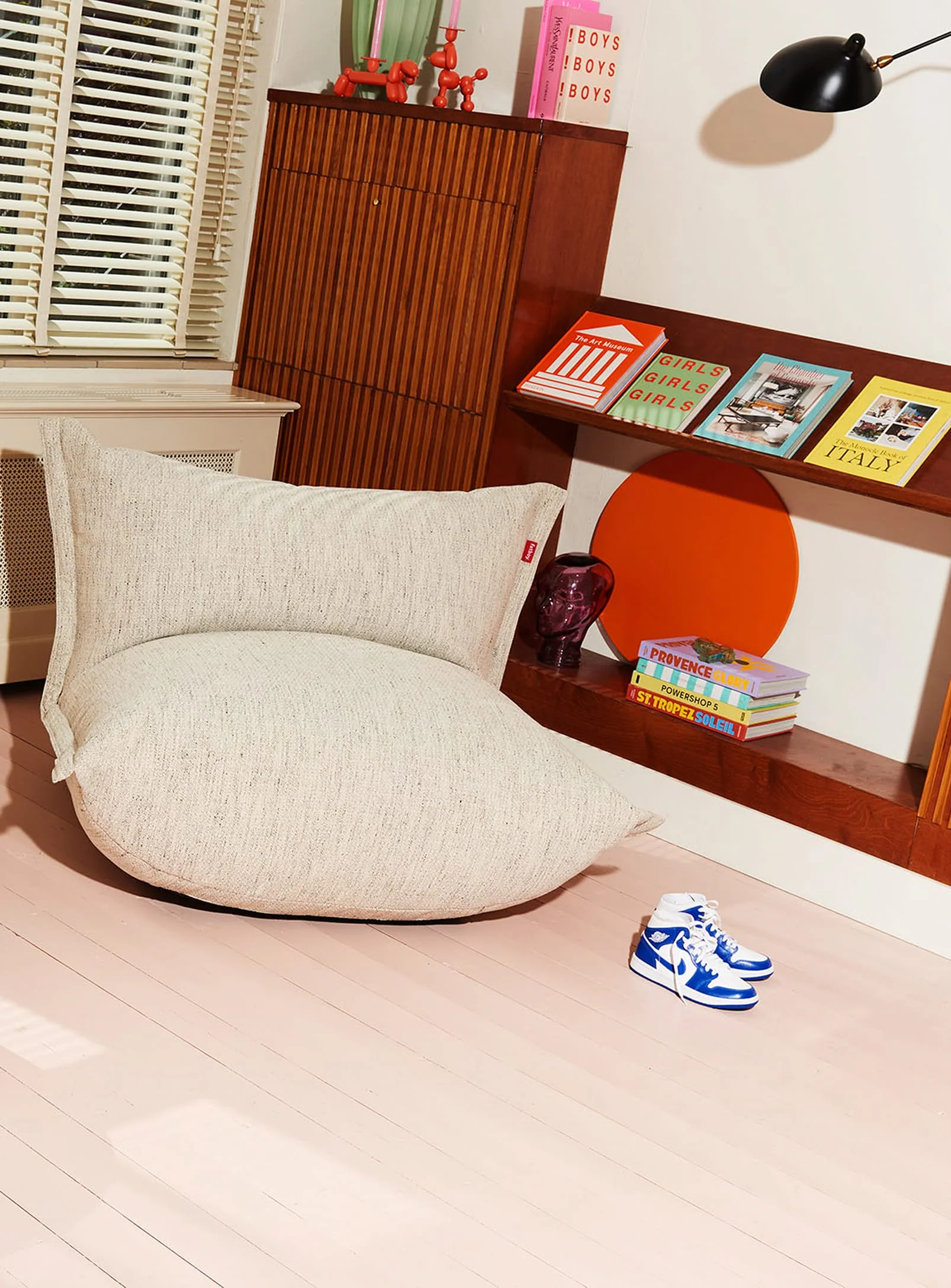 The BonBaron Mingle<br> Lounge Chair - Image 3
