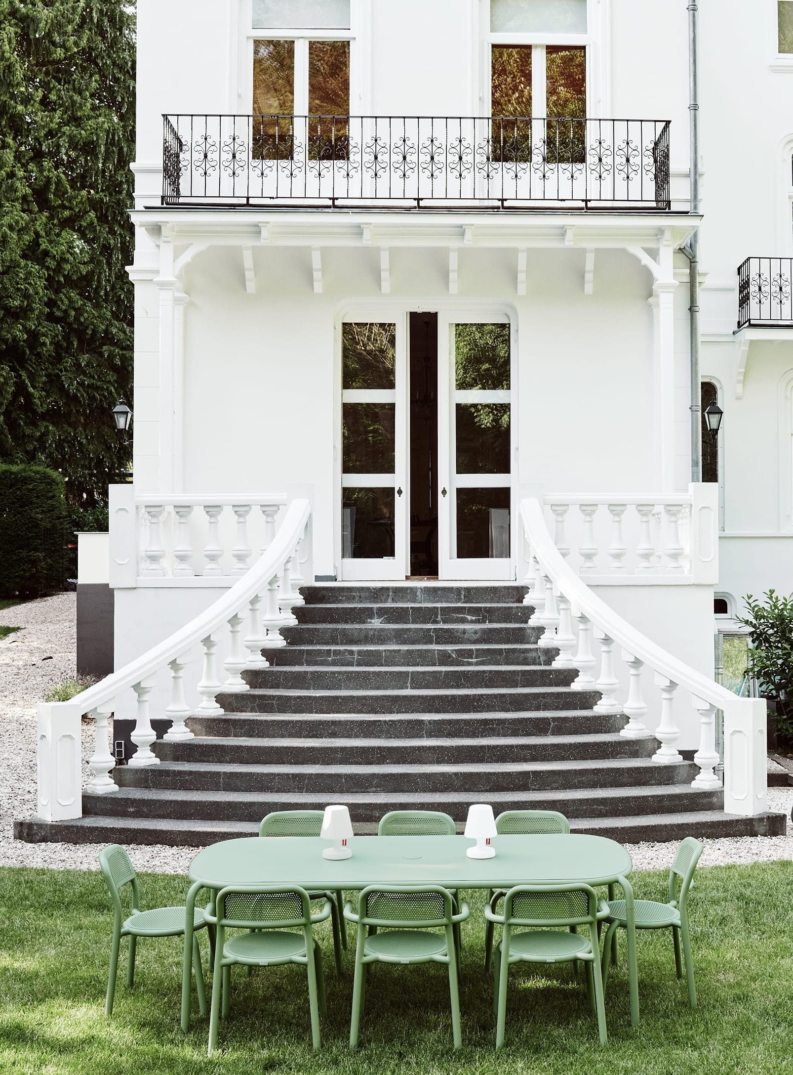Toní Armchair<br> Set of 4 - Image 5